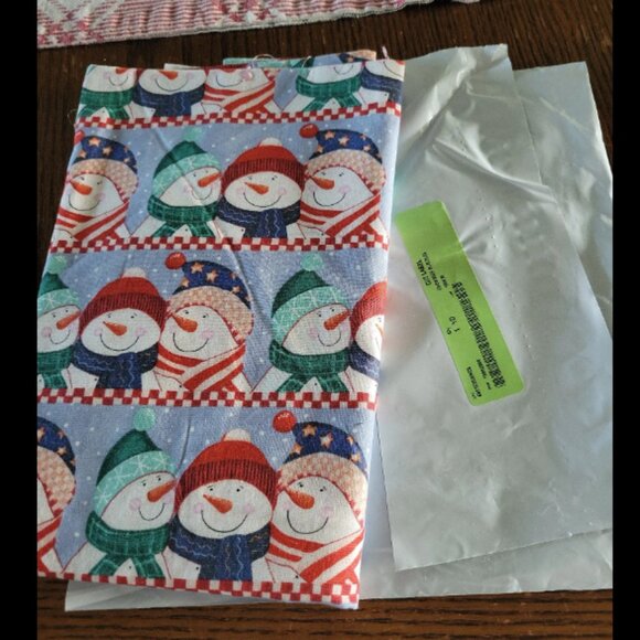 Other - 1 yard snowmen buddies fabric